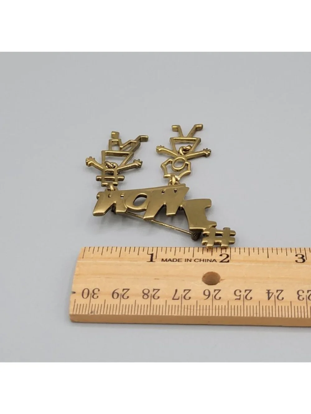 Gold Tone #1 Mom Pin Brooch Dangling Boy and Girl Charms Heart Accents Signed